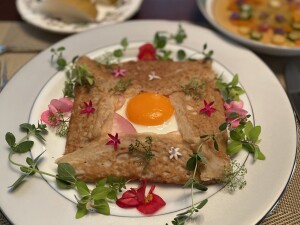 27.R8年2月28日（土）　フレンチ　そば粉で作る　本場フランスのガレット